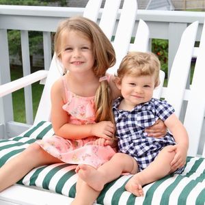 Meet your Posher, Lena